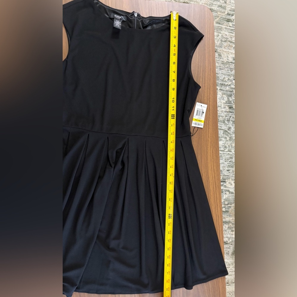 Alfani Petite Medium Black Fit & Flare Pleated Dress NWT - Picture 3 of 7